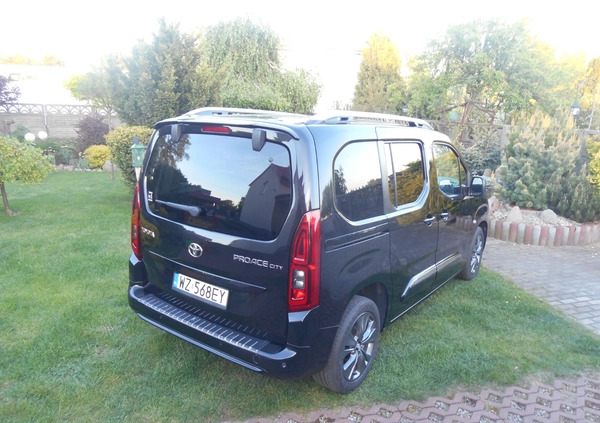 Toyota Proace City Verso cena 86000 przebieg: 90000, rok produkcji 2021 z Dobiegniew małe 106